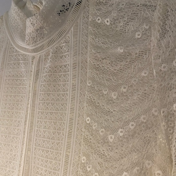 Dynamite white/cream lace crop - Picture 2 of 3